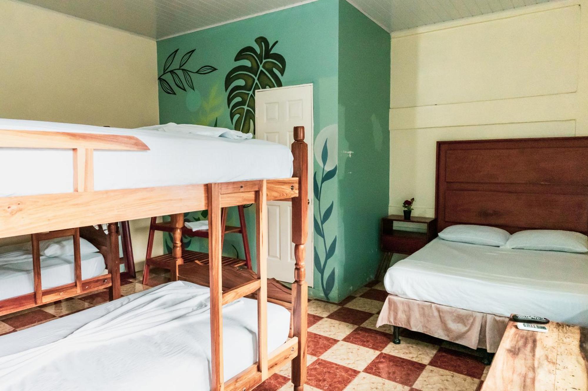 Hostal Eden Moyogalpa Exterior foto