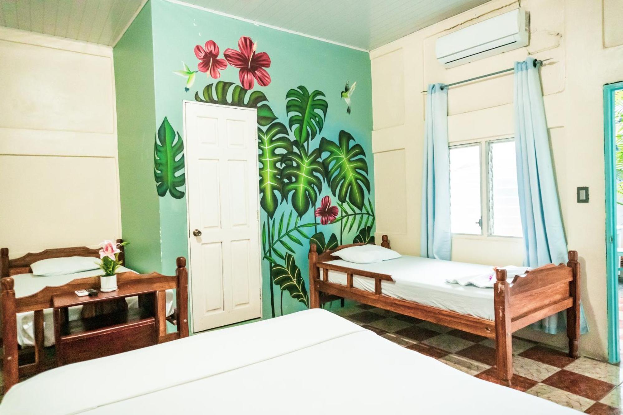 Hostal Eden Moyogalpa Exterior foto
